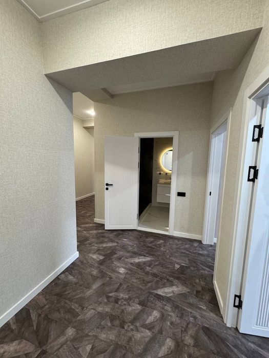 Замона тойхона ропарасида 160 кв 5 хона дуплекс   3-4 этаж сотилади