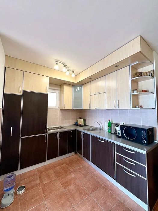 Тристаен апартамент в кв. Овча купел