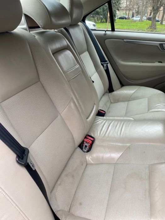 Volvo S60 2.4 бензин