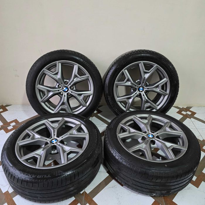 R18 5x112 saka diskalar balonlari bilan 225/50- 4 dona (b/u)