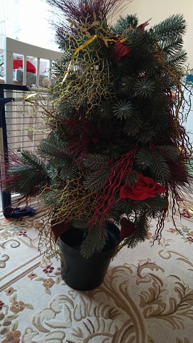 Ёлка искусственная