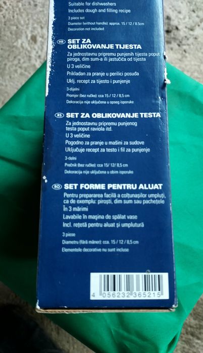 Set forme pentru modelarea găluștelor
Fabricat din