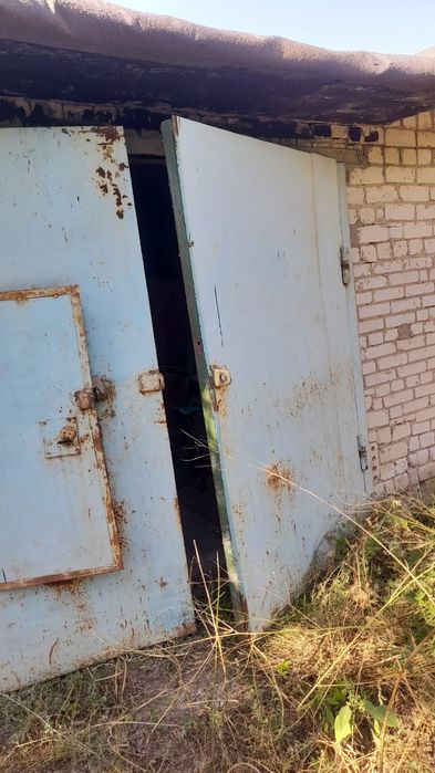 Продам гараж  Б/у