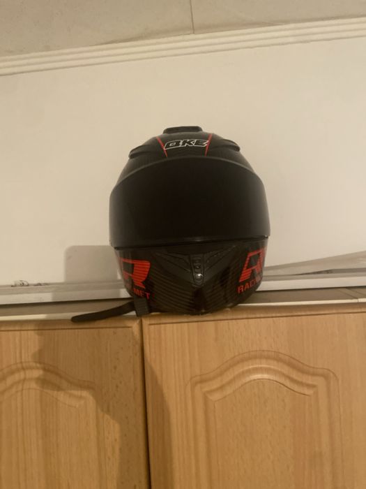 Шлем 15.000 продам срочно торг есть