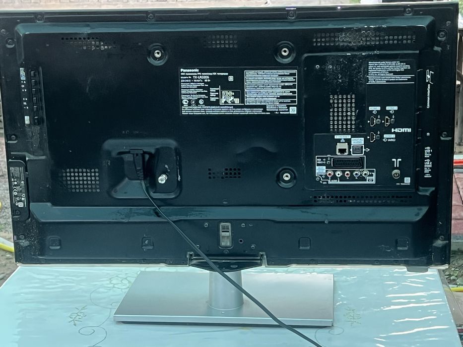 Телевизор на запчасти Panasonic 32