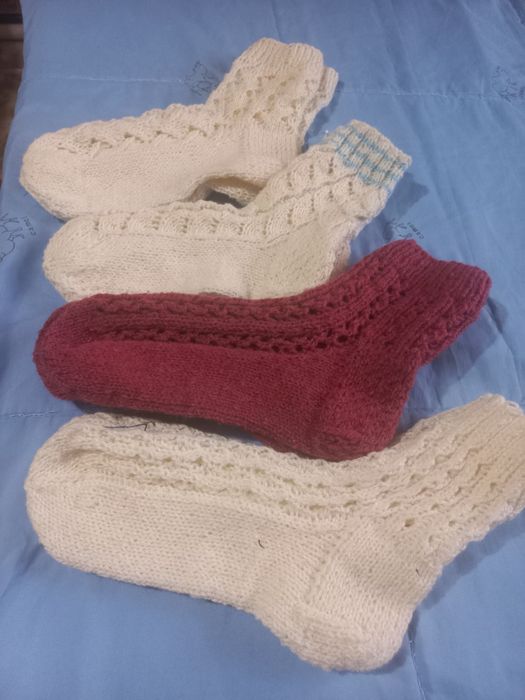 Тапочки и носки вязаные