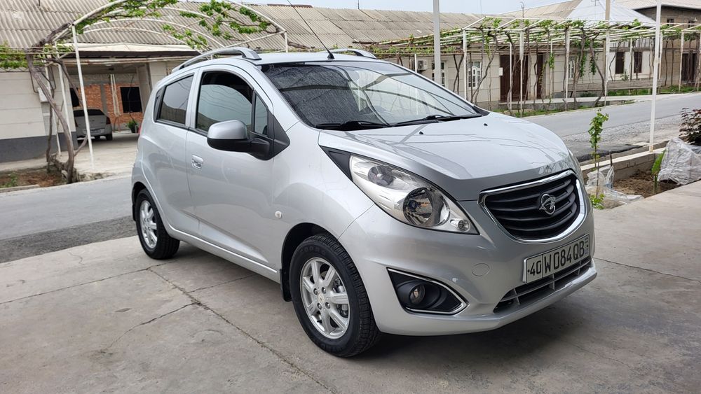 Спарк 3 пазитса сотилади