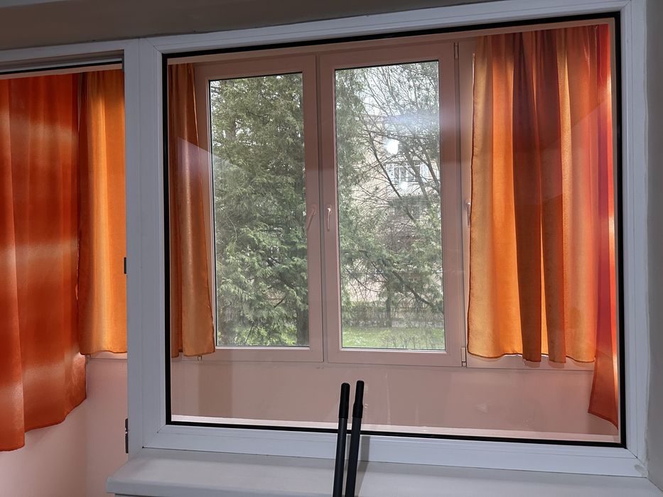 Inchiriez apartament  in Hateg