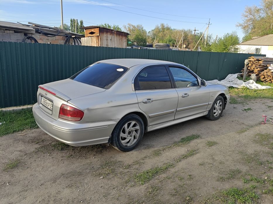 Hyundai sonata 2004
