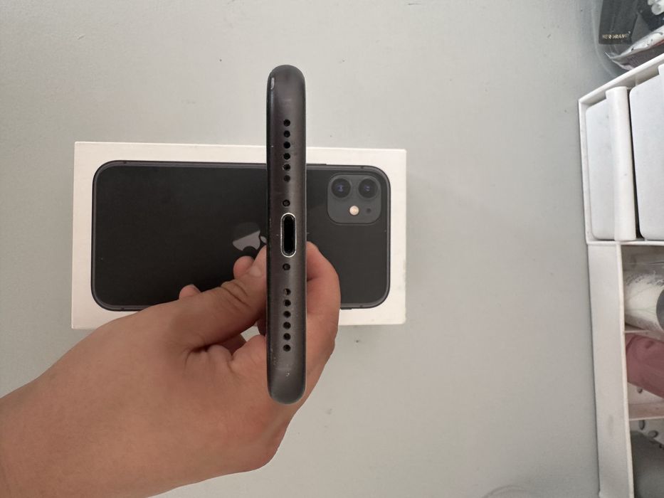 Айфон 11 64гб 73%акб