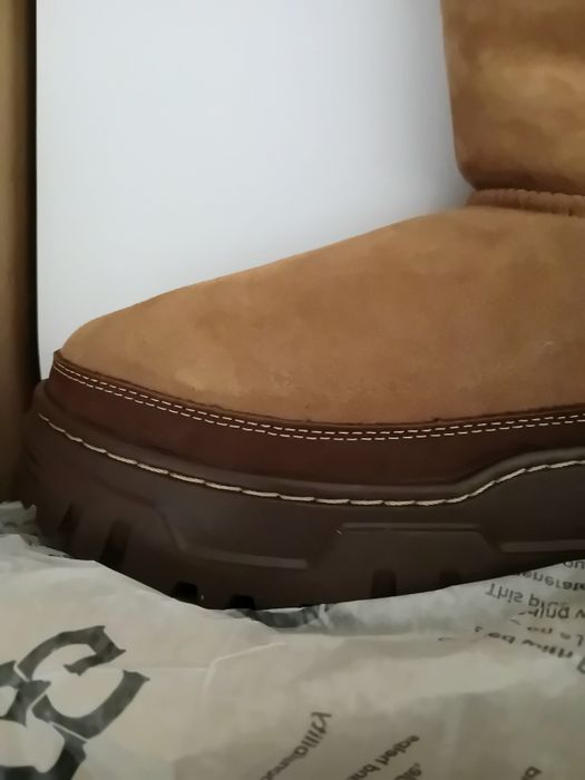 Ботуши UGG TrailGazer Водоустойчиви С 2см Вълнена Изолация Размер 40 Естествена Кожа Shearling