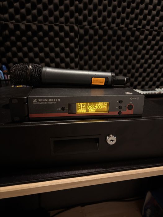 Sennheiser , lavaliera, sistem compmet , trasmiter-receiver