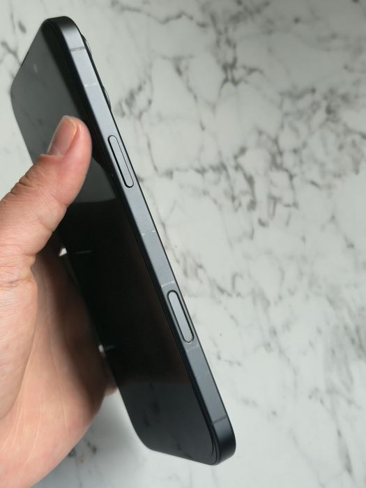 Vand/schimb iPhone 16 Plus 256gb