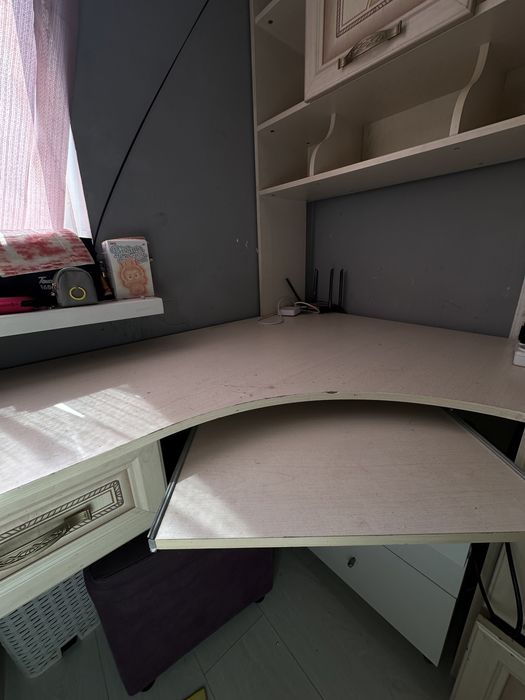 Письменный стол Аврора