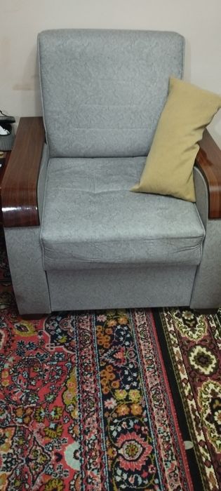 Продаётся мягкое кресло