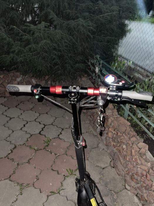 Продам электро самокат Kuggokirin m4 pro