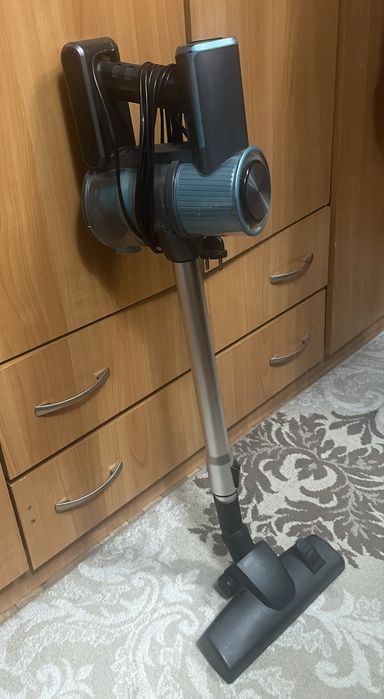 Продам Пылесос PROLISS series wizard aid