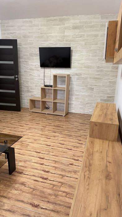 Inchiriez apartament in Turda