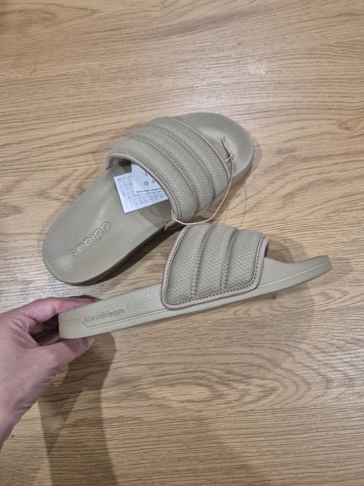 Нови чехли Adidas 39