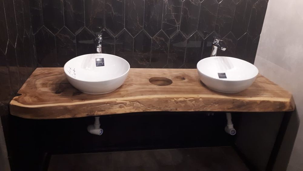 Кафельщик, укладка плитки