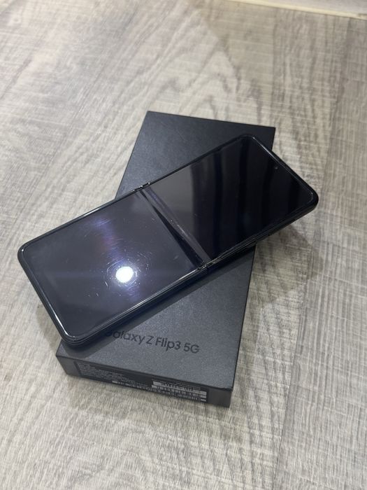 Самсунг Z Flip3 5G продается