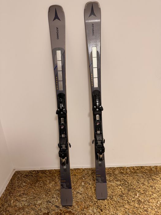 Schiuri Atomic Redster Q9 Revoshock S 160 cm + Legaturi X12 GW