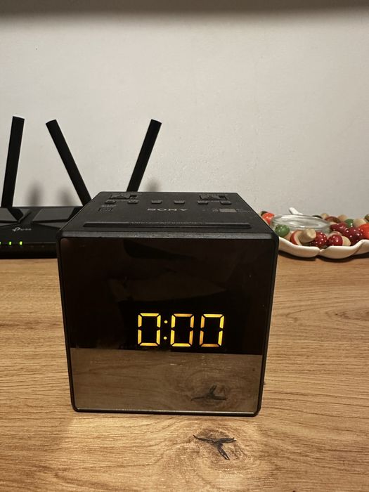 Ceas Sony digital radio