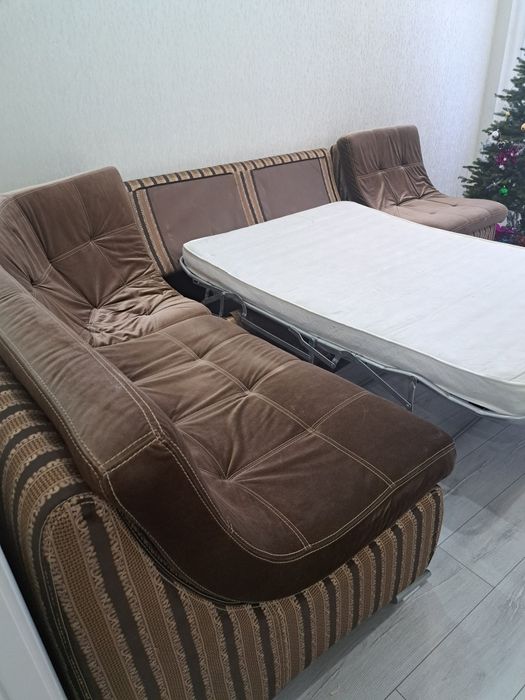 Угловои диван 3.2.1