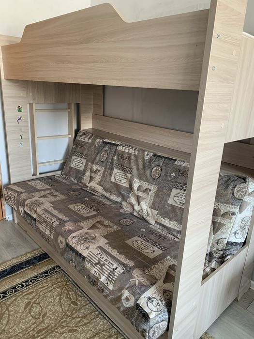 Двухъярусная диван-кровать