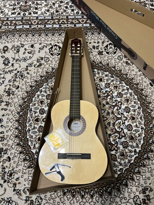 Продам Гитару