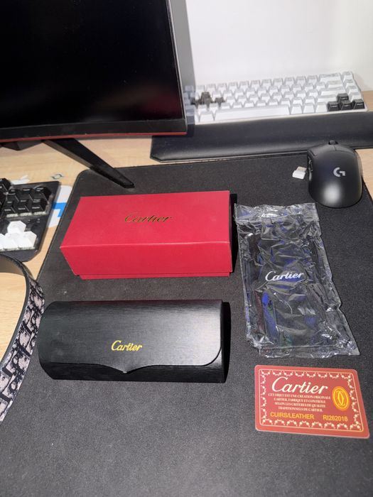 Vand ochelari cartier noi