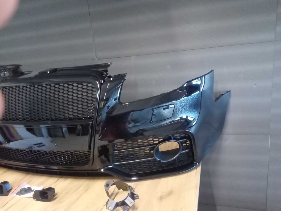 Bara fata Audi A4 B7 RS LOOK + S-LINE 2004-2007 Negru LY9B/LZ9Y