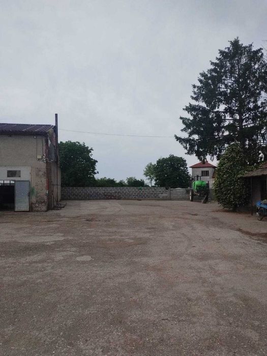 Продава се функциониращо земеделско стопанство
