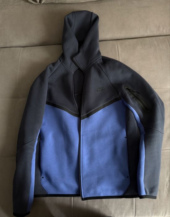 Nike Tech Fleece Суичър