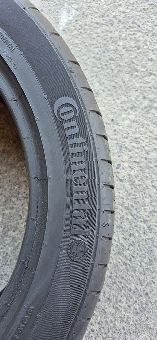 4 anvelope vara Continental,fata 225/45/17,spate 245/40/17.Pretul este pe bucata.