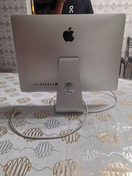 Продаётся IPhone iMac