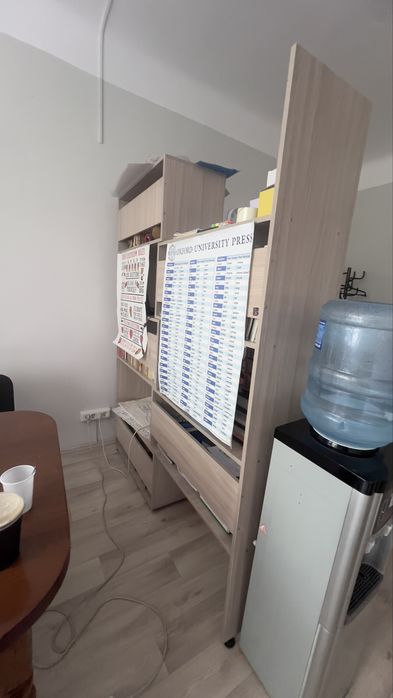 Стеллаж для книг/ Шкаф