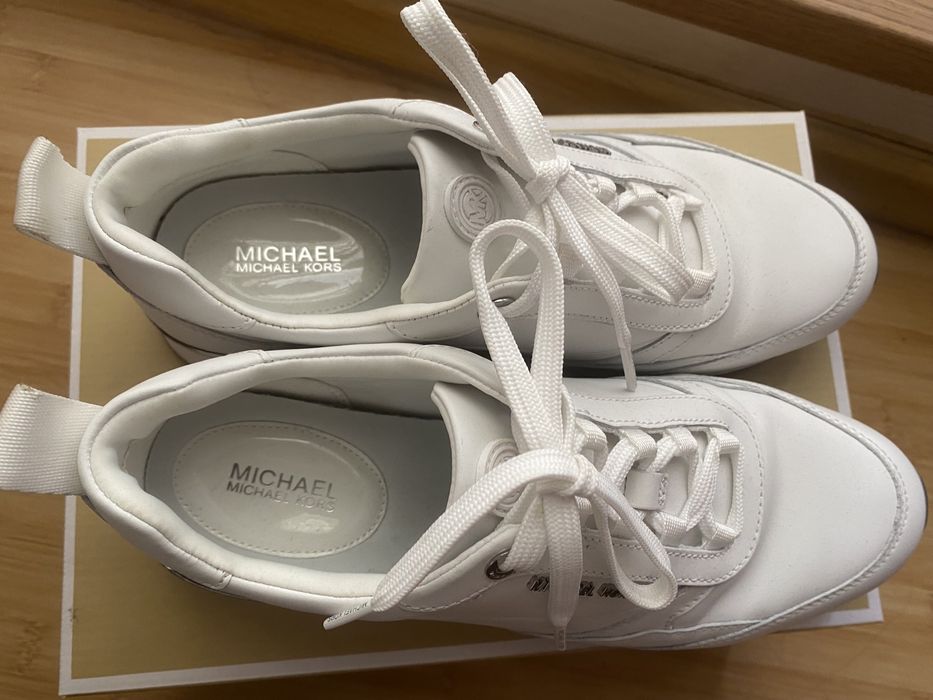 Adidasi de piele albi Michael Kors marimea 38