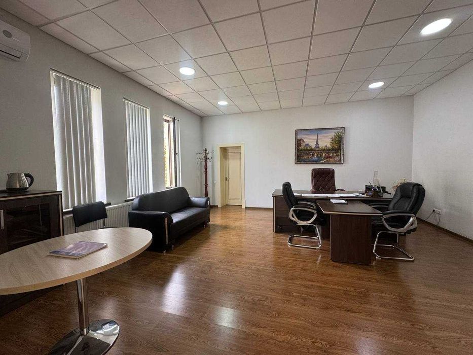 OFIS ijaraga beriladi 30m2-60m2 gacha barcha sharoitlari bilan