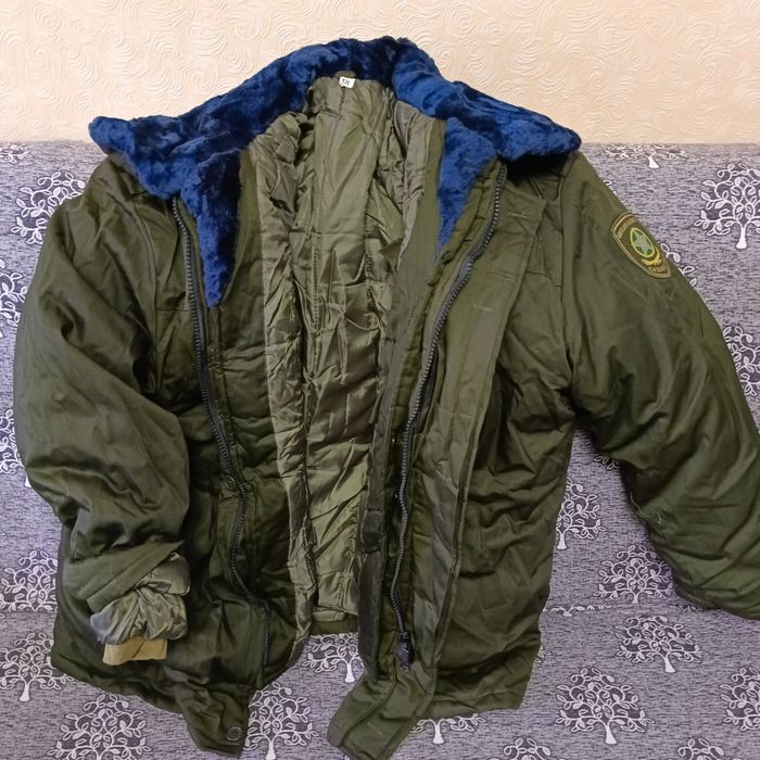 Спецодежда и военная куртка