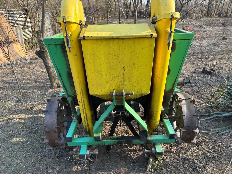 Masina de pus cartofi