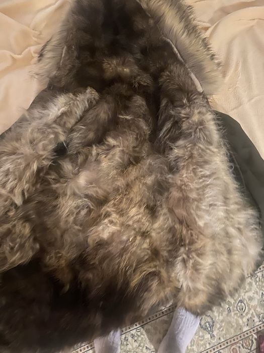 продам парку полностю мех