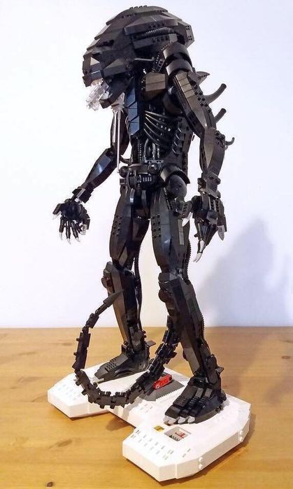 LEGO Alien Xenomorph