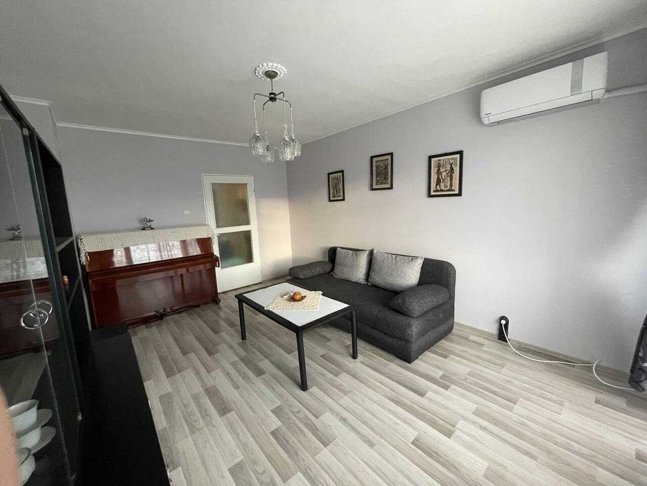 Дава се под наем Тристаен апартамент в Бургас, Изгрев - 80 кв.м за 1000 € - Снимка #5