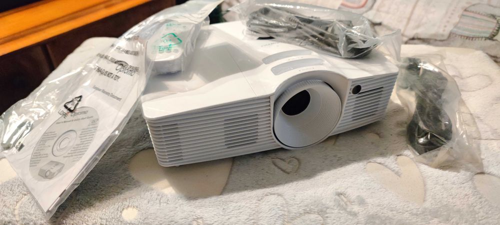 Videoproiector Optoma HD26 1080p 3D DLP Home Theater Projector