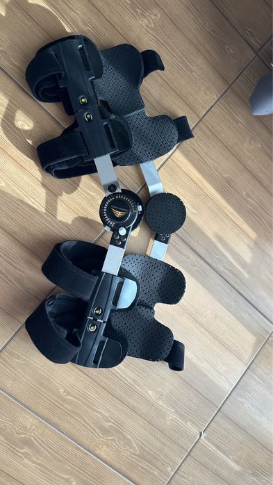 Orteza genunchi reglabila