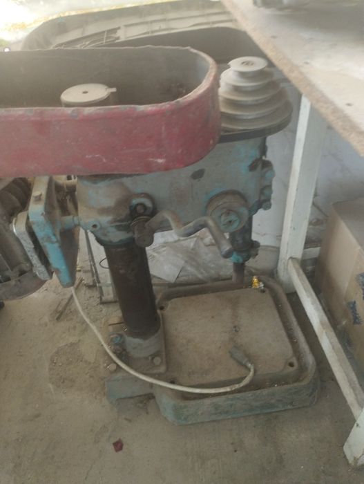 Сверлильный станок