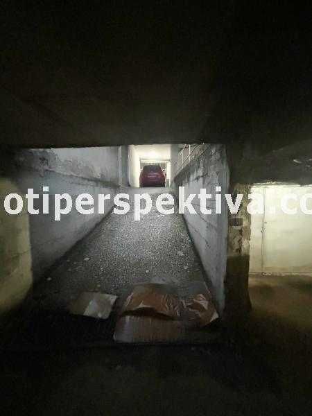 Продава се Гараж / Паркомясто в Пловдив, Кършияка - 21 кв.м за 1239 €/кв.м - Снимка #4