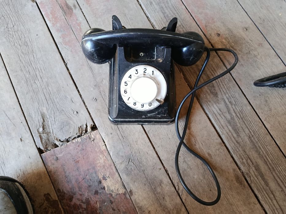 Продам телефоны  советские