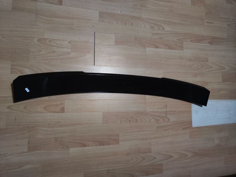 Eleron / lip codita luneta dedicat Skoda Octavia 4, model M4 Style RS Look